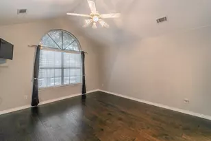 803 Cara Ln, Arlington, TX 76012 - Photo 17