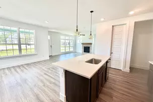 1356 Orange Blossom Ct, Gainesville, TX 76240 - Photo 7