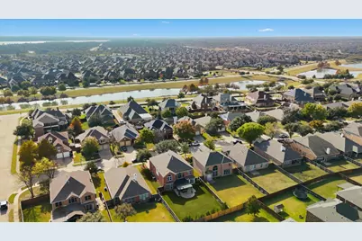 2812 Tranquilo Drive, Grand Prairie, TX 75054 - Photo 37