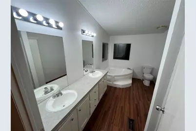 10424 Paradise Circle, Chandler, TX 75758 - Photo 17