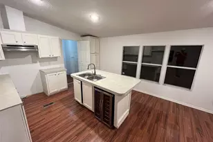 10424 Paradise Cir, Chandler, TX 75758 - Photo 13