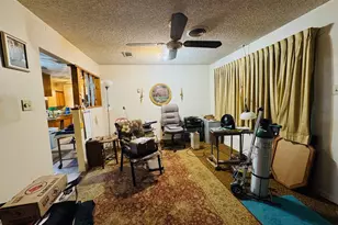 2126 Brookshire St, Arlington, TX 76010 - Photo 3