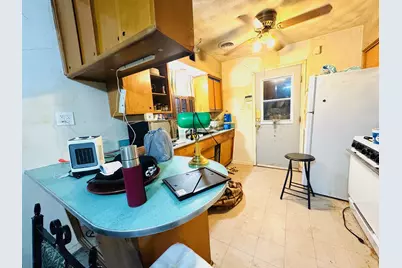 2126 Brookshire Street, Arlington, TX 76010 - Photo 7