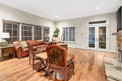 3637 Crestline Road, Fort Worth, TX 76107 - Photo 9