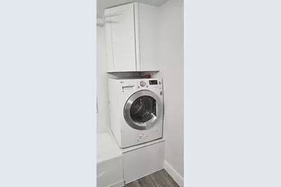 4845 Cedar Springs Road #167, Dallas, TX 75219 - Photo 5