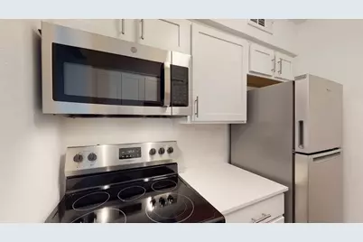 3627 Almazan Drive #209, Dallas, TX 75220 - Photo 7