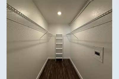 3627 Almazan Drive #209, Dallas, TX 75220 - Photo 9