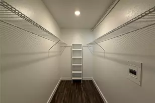 3629 Almazan Dr, Dallas, TX 75220 - Photo 9