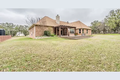 112 Amanda Court, Boyd, TX 75023 - Photo 35