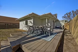 2121 Park St, Greenville, TX 75401 - Photo 23