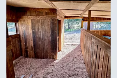 660 County Road 2184, Gainesville, TX 76240 - Photo 25