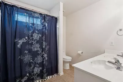 2036 Camelot Drive, Lewisville, TX 75067 - Photo 23