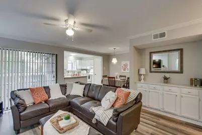 15151 Berry Trail #401, Dallas, TX 75248 - Photo 7