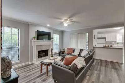 15151 Berry Trail #401, Dallas, TX 75248 - Photo 5