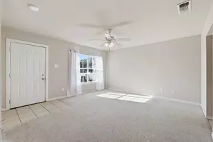 1709 Red Oak Ct, Denton, TX 76209 - Photo 5