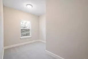 5000 Linder Ave, Dallas, TX 75215 - Photo 17