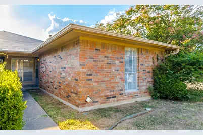 900 Milby Road, Arlington, TX 76013 - Photo 3