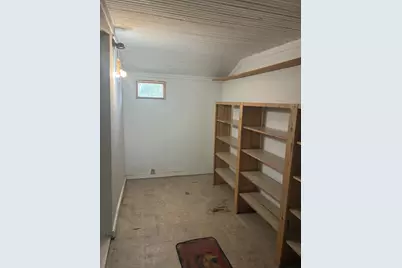 111 Lamar Street, Graham, TX 76450 - Photo 13