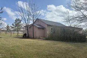 111 Lamar St, Graham, TX 76450 - Photo 19