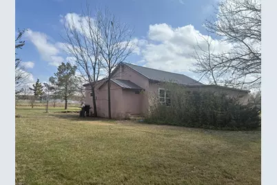 111 Lamar Street, Graham, TX 76450 - Photo 19