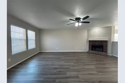 5752 Talons Crest Circle, Fort Worth, TX 76179 - Photo 7