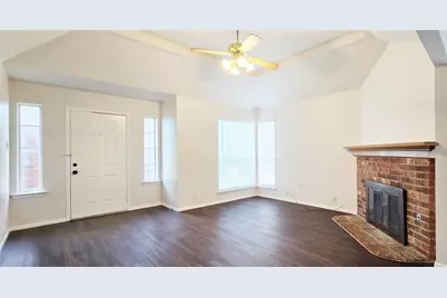 510 E Stone Circle, Wylie, TX 75098 - Photo 3