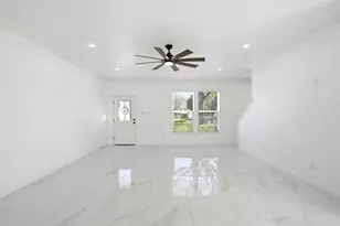 808 E Pecan Ave, Waco, TX 76704 - Photo 7