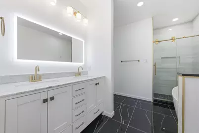 808 E Pecan Avenue, Waco, TX 76704 - Photo 25