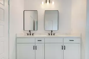 2411 Mercedes, Granbury, TX 76048 - Photo 13