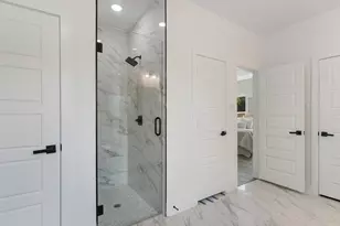 2411 Mercedes, Granbury, TX 76048 - Photo 15