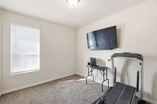 9256 Silver Dollar Dr, Fort Worth, TX 76131 - Photo 17