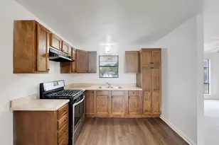 4702 Dee Ct, Fort Worth, TX 76135 - Photo 9