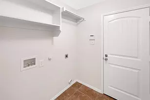 2206 Blue Bayou Dr, Dallas, TX 75253 - Photo 11