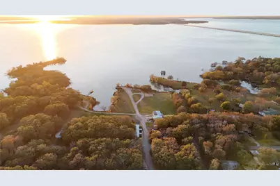 783 Oak Leaf Trail, East Tawakoni, TX 75472 - Photo 15