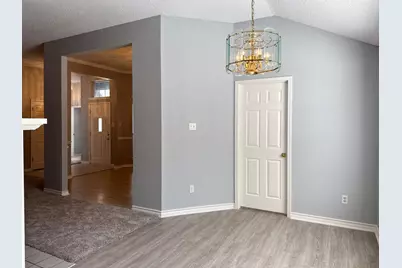 6202 Sandstone Drive, Arlington, TX 76001 - Photo 13