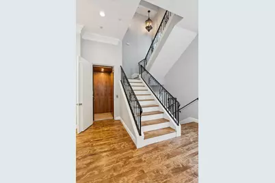 409 E 7th Street, Fort Worth, TX 76102 - Photo 27