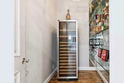 409 E 7th Street, Fort Worth, TX 76102 - Photo 25