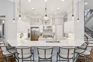 409 E 7th St, Fort Worth, TX 76102 - Photo 19