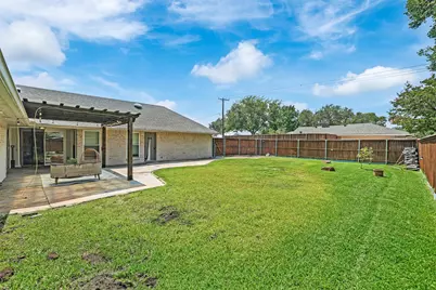 2101 Newcastle Circle, Plano, TX 75075 - Photo 9