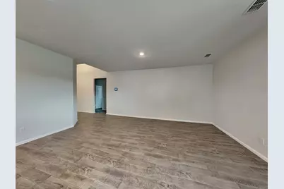 8616 Caldera Lane, Fort Worth, TX 76131 - Photo 3