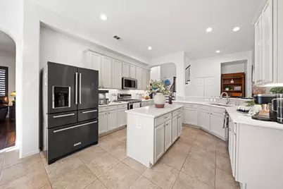 9421 Stonewood Drive, McKinney, TX 75072 - Photo 3