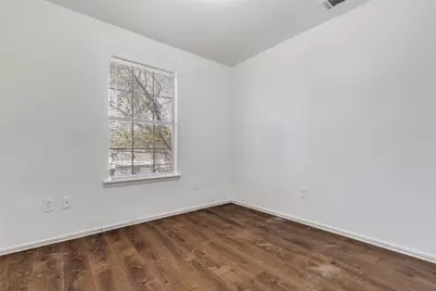 7630 Anson Circle, Dallas, TX 75235 - Photo 5