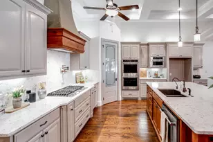 3524 Abes Landing Dr, Granbury, TX 76049 - Photo 9