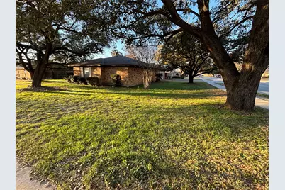 6533 Riviera Drive, North Richland Hills, TX 76180 - Photo 9