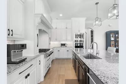 212 Nueces Trail, Aledo, TX 76008 - Photo 11