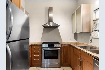 4110 Travis Street #E, Dallas, TX 75204 - Photo 9