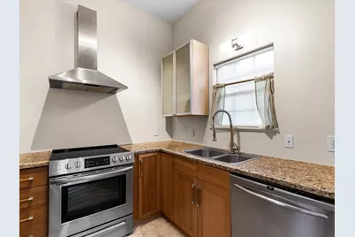 4110 Travis Street #E, Dallas, TX 75204 - Photo 11