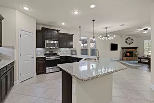 5640 Spirit Lake Dr, Fort Worth, TX 76179 - Photo 9