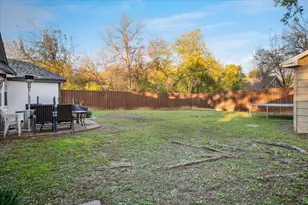 1702 Random Rd, Carrollton, TX 75006 - Photo 17