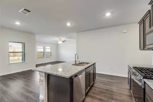 504 Stampede Ln, Princeton, TX 75407 - Photo 7